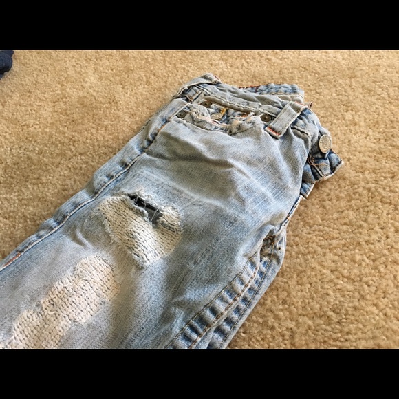 True religion - Picture 4 of 4